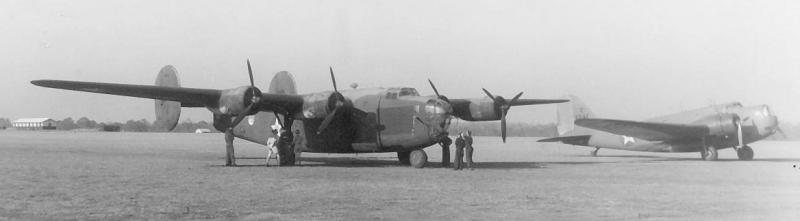 USAAF Liberator bomber and B-18.
